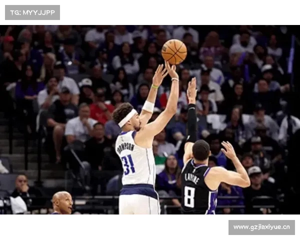 14分惨败!克莱5记三分打破魔咒,德罗赞创NBA第一纪录,国王出局 14分惨败!克莱5记三分打破魔咒,德罗赞创NBA第一纪录,国王出局
