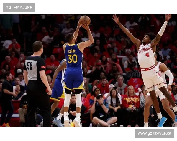 NBA联盟考虑修改转换进攻犯规规则 被犯方获一罚一掷