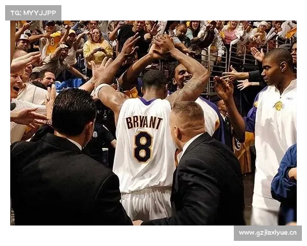 NBA:科比告别战砍60分完美谢幕 湖人101-96爵士 NBA:科比告别战砍60分完美谢幕 湖人101-96爵士